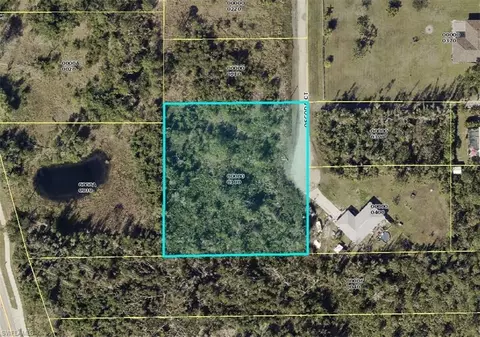 11801 Oscoda Ct, Bokeelia, FL 33922