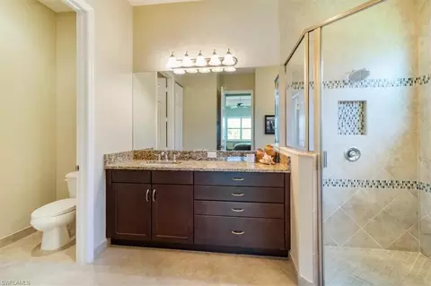 Bath - 13663 Mandarin Cir, Naples, FL 34109 photo 2 of 4