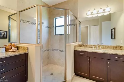 Bath - 13663 Mandarin Cir, Naples, FL 34109 photo 1 of 4