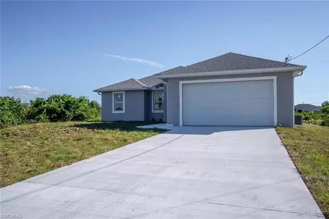 4002 36th St SW, Lehigh Acres, FL 33976
