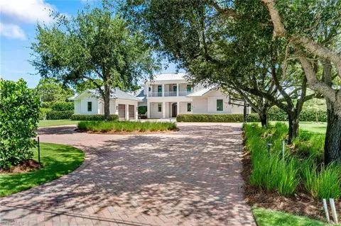 171 North St, Naples, FL 34108