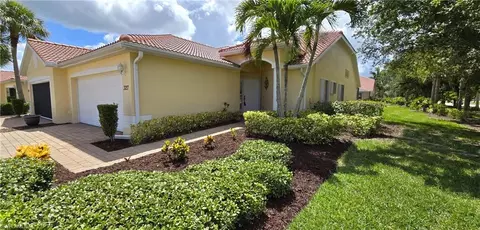 327 Monaco Dr #12, Punta Gorda, FL 33950