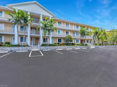 3071 Sandpiper Bay Cir #L104, Naples, FL 34112