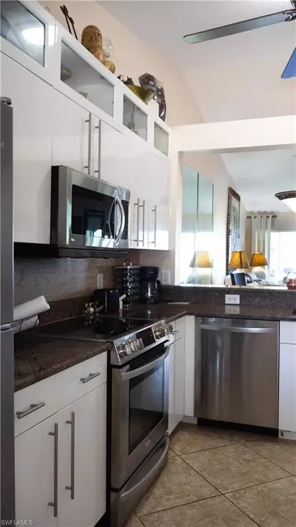 Kitchen - 9061 Michael Cir #2, Naples, FL 34113 photo 2 of 4