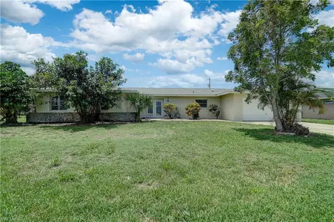 108 SE 43rd Ter, Cape Coral, FL 33904