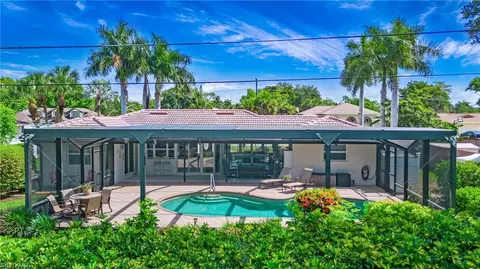 Exterior - 560 Cypress Way E, Naples, FL 34110 photo 6 of 10