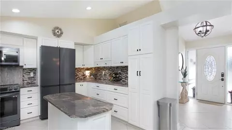 Kitchen - 560 Cypress Way E, Naples, FL 34110 photo 4 of 6