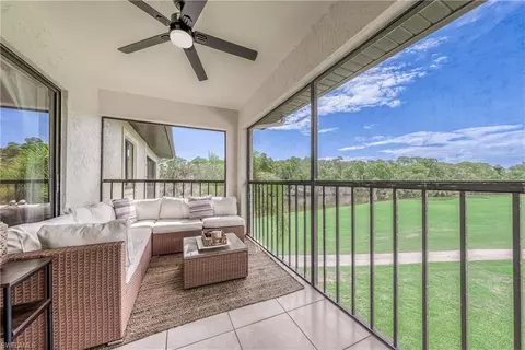 228 Fox Glen Dr #3308, Naples, FL 34104