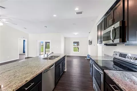 Kitchen - 7002 Ramrod Ct, Labelle, FL 33935 photo 2 of 2