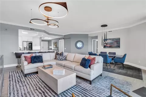 425 Cove Tower Dr #602, Naples, FL 34110