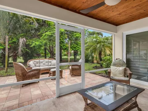 1210 Shady Rest Ln #11, Naples, FL 34103