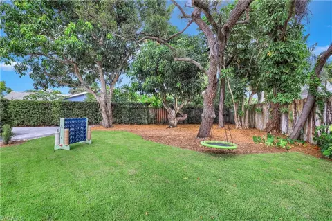 696 Regatta Ct, Naples, FL 34103 photo 34