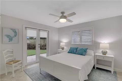696 Regatta Ct, Naples, FL 34103 photo 21