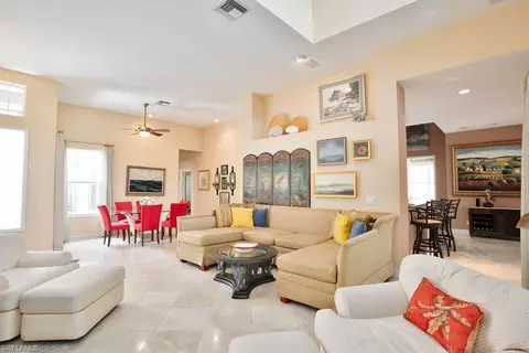 732 Courtside Dr, Naples, FL 34105 photo 7