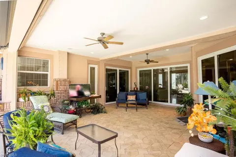 732 Courtside Dr, Naples, FL 34105 photo 23