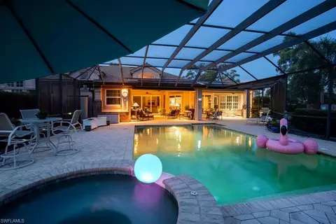 732 Courtside Dr, Naples, FL 34105 photo 24