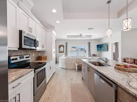 191 Tahiti Cir, Naples, FL 34113 photo 6