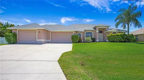4409 SW 14th Pl, Cape Coral, FL 33914
