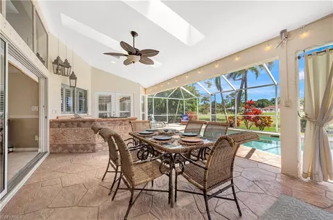 201 Muirfield Cir, Naples, FL 34113