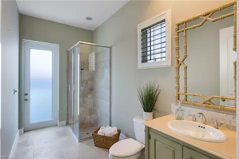 255 Bay Pt, Naples, FL 34103 photo 25