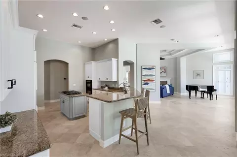 255 Bay Pt, Naples, FL 34103 photo 10