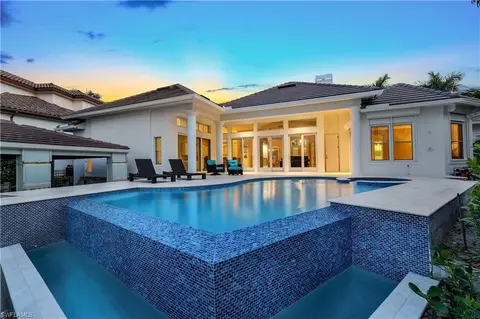 255 Bay Pt, Naples, FL 34103
