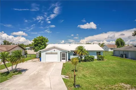 17381 Duquesne Rd, Fort Myers, FL 33967