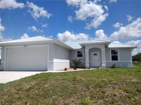 607 Marcella Ave, Labelle, FL 33935