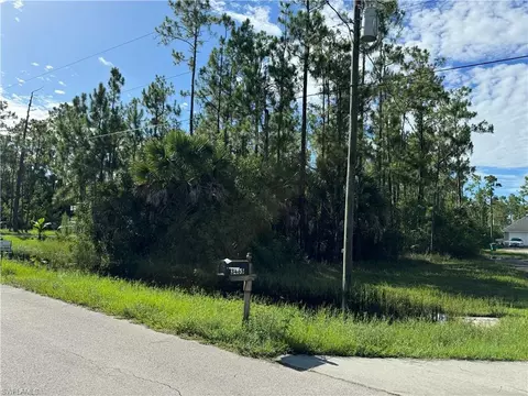 Undisclosed, Naples, FL 34120