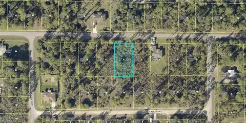 850 Cadis St E, Lehigh Acres, FL 33974