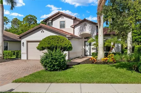7862 Bucks Run Dr, Naples, FL 34120