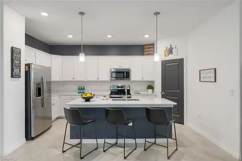 2614 Scarlet Way, Naples, FL 34120