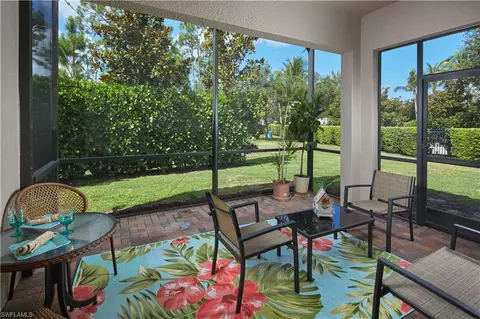 9117 Isla Bella Cir, Bonita Springs, FL 34135