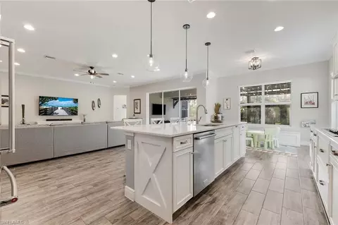 3684 Pilot Cir, Naples, FL 34120 photo 10