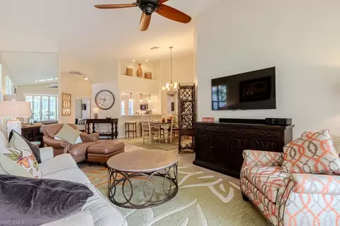 2100 Crestview Way, Naples, FL 34119 photo 8