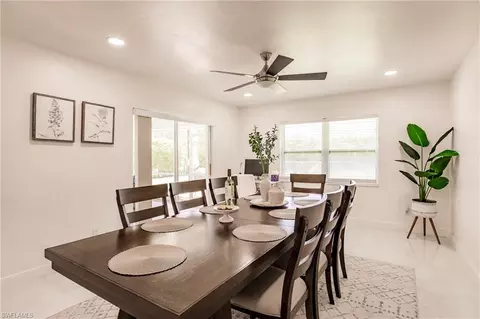 96 Wickliffe Dr, Naples, FL 34110 photo 5