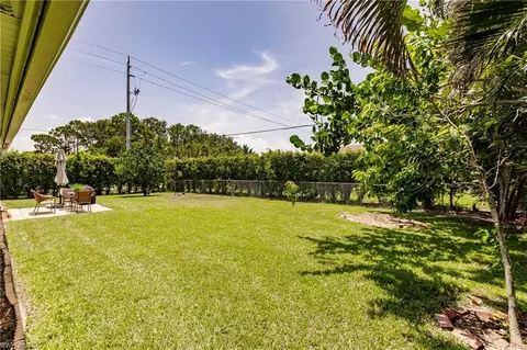 96 Wickliffe Dr, Naples, FL 34110 photo 41