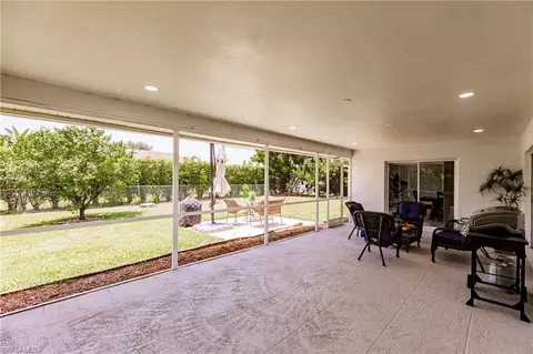 96 Wickliffe Dr, Naples, FL 34110 photo 36