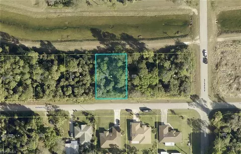 937 Asther St E, Lehigh Acres, FL 33974