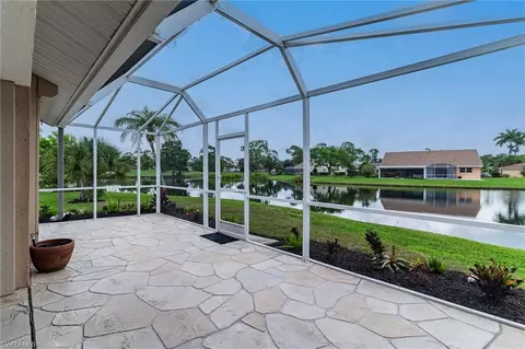 105 Tanglewood Ct, Naples, FL 34113 photo 18