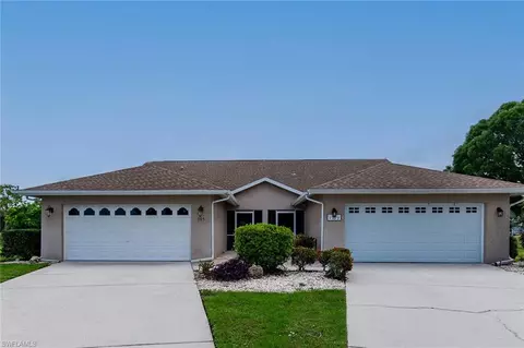 105 Tanglewood Ct, Naples, FL 34113