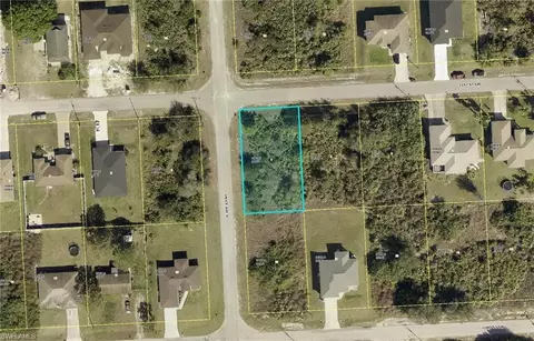 3521 21st St SW, Lehigh Acres, FL 33976