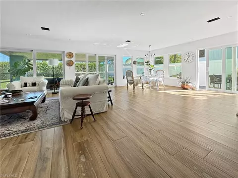 1340 West Ln, Naples, FL 34110