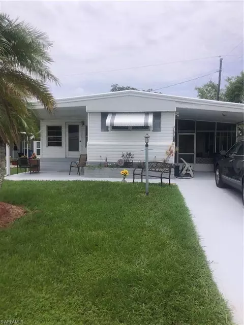 26271 Princess Ln, Bonita Springs, FL 34135