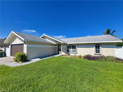 2169 55th St SW, Naples, FL 34116