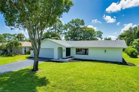 900 Roseate Dr, Naples, FL 34104 photo 9