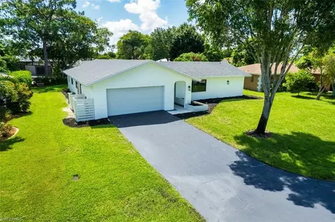 900 Roseate Dr, Naples, FL 34104 photo 8