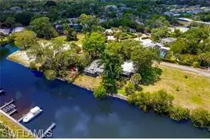 3175 Sabal Ct, Naples, FL 34112 photo 4