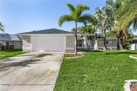 1918 SW 29th Ter, Cape Coral, FL 33914