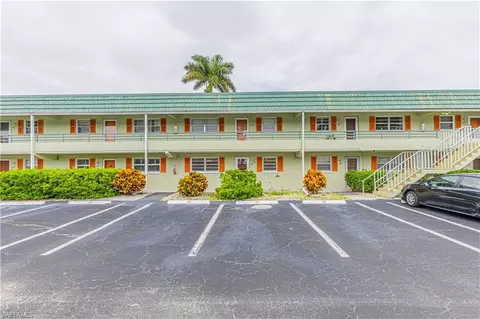 200 Valley Stream Dr #3R, Naples, FL 34113 photo 25
